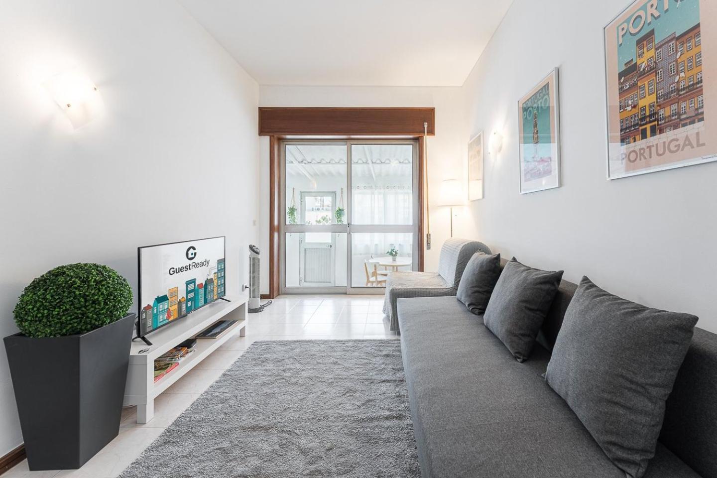Guestready - Modern Cosy Apartment With A Terrace Porto Exterior photo